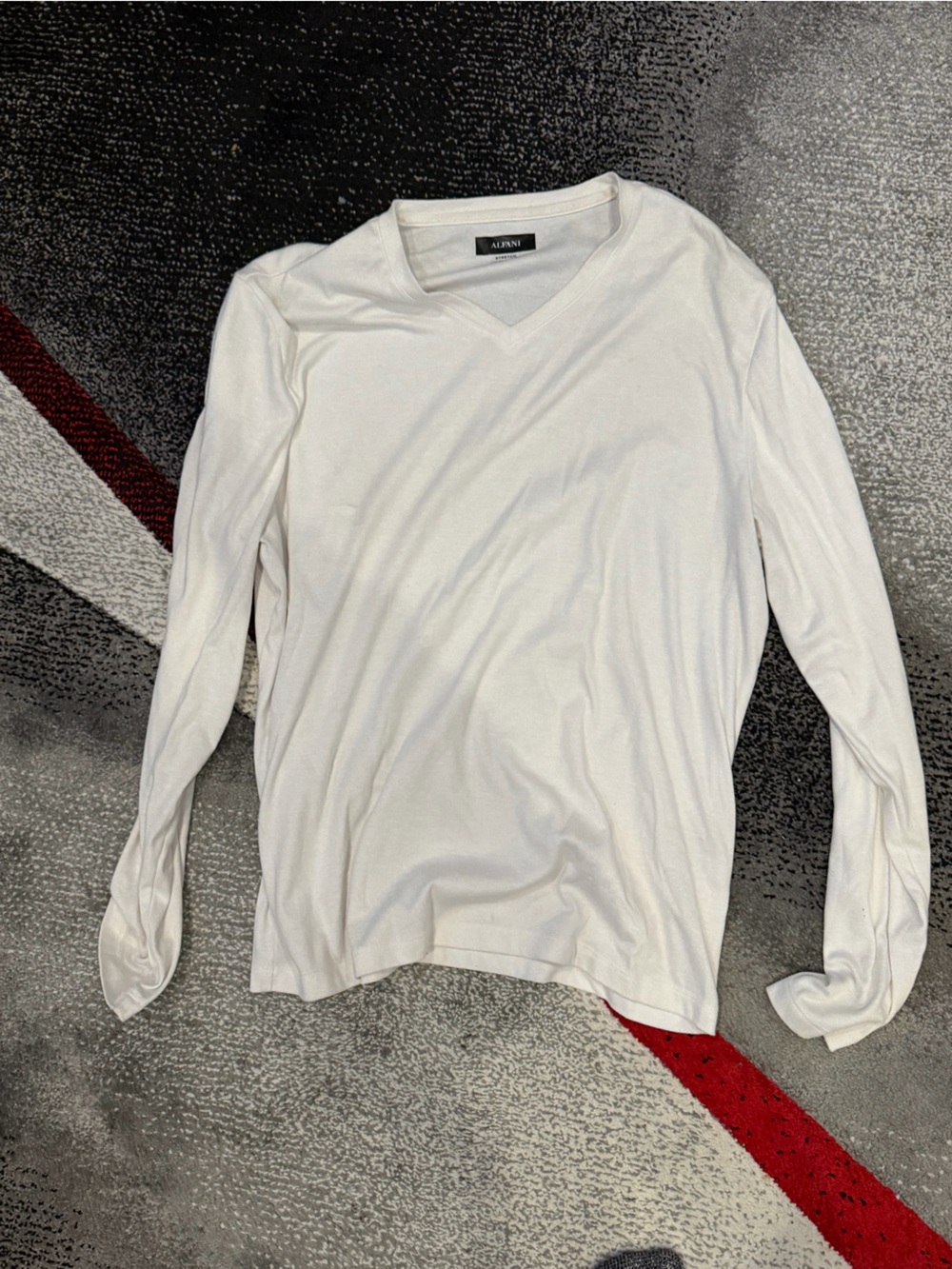 Alfani White V-Neck Long Sleeve Men’s Tee